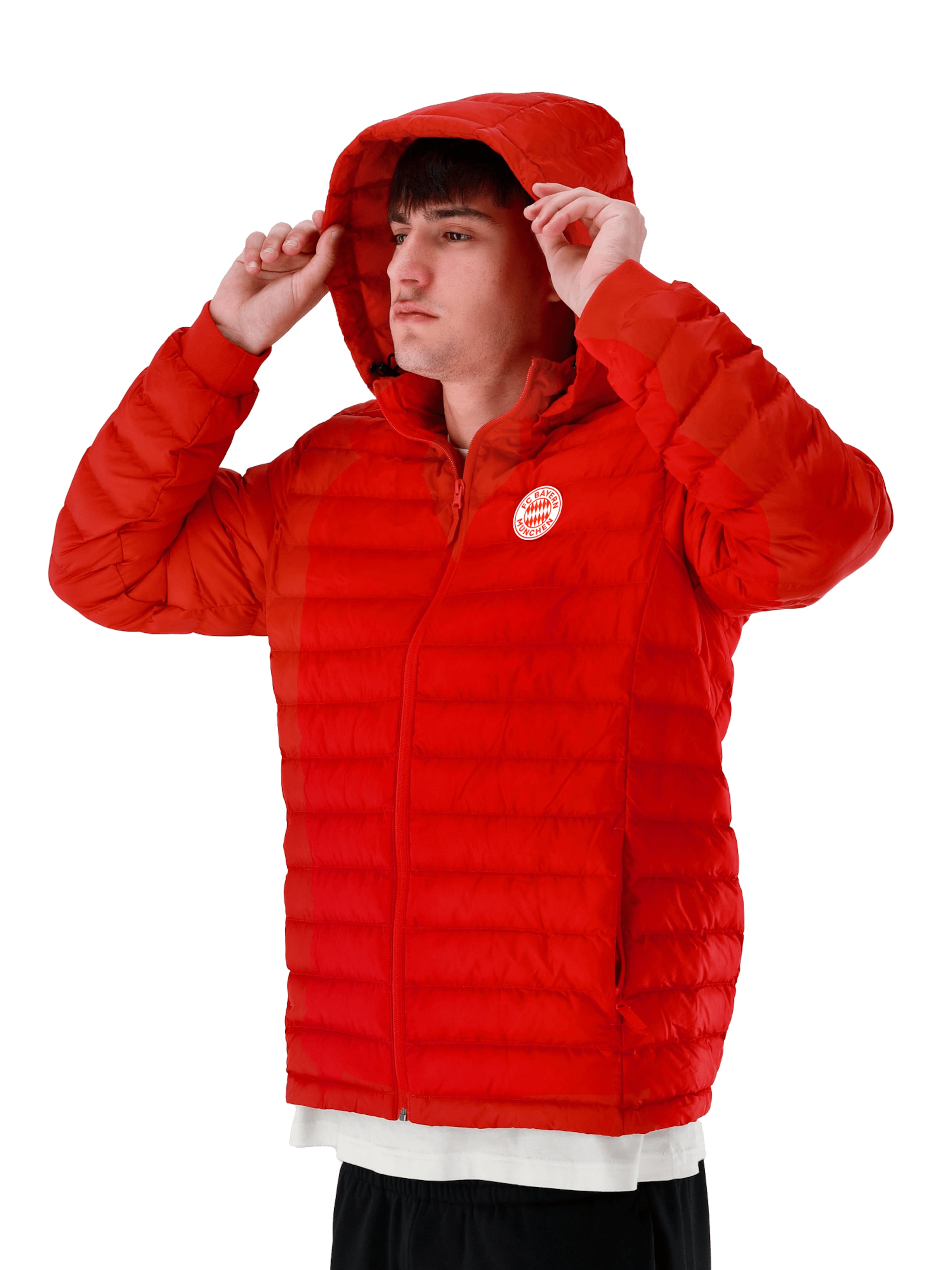 FC BAYERN MÜNCHEN Between-Season Jacket in Red: front