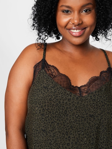 ABOUT YOU Curvy Top 'Aileen' in Green