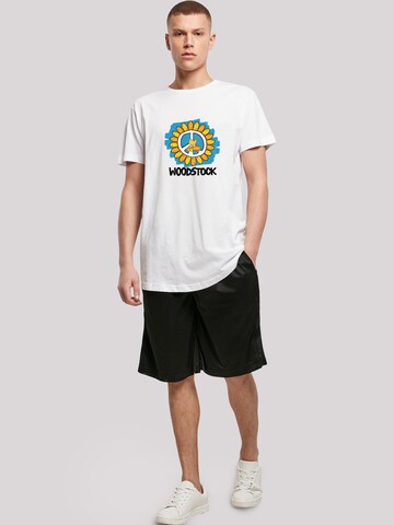 T-Shirt 'Woodstock Artwork Flower Peace' F4NT4STIC en blanc