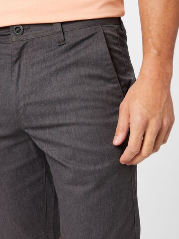 regular Pantaloni chino di Volcom in grigio