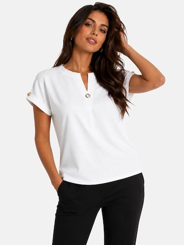 REGINA FASHION Blúzka 'Blouse with button' - Biela