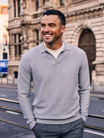 Pull-over Suitable en gris