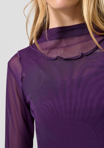 T-shirt QS en violet : devant