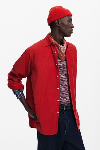 Desigual Regular fit Ing - piros: elől
