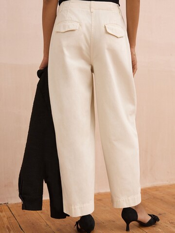 Next Loose fit Pleat-front trousers in Beige