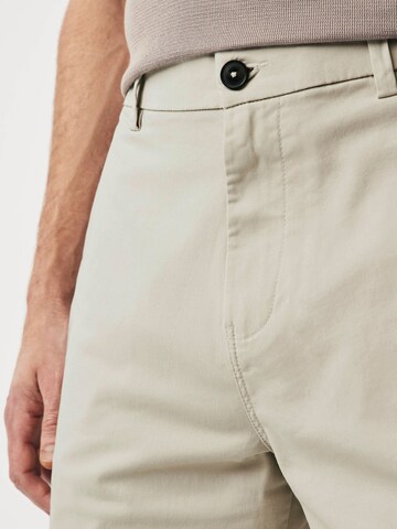 regular Pantaloni chino di Next in beige