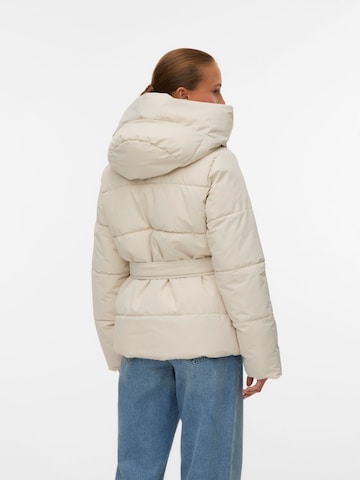 Veste d’hiver 'MIA' VERO MODA en blanc