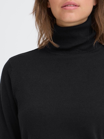Pullover ' OXBMMNORA ROLLNECK ' di Oxmo in nero