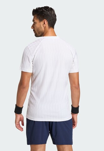 ADIDAS PERFORMANCE - Camiseta funcional 'FreeLift' en blanco
