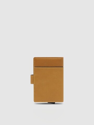 Piquadro Wallet in Yellow