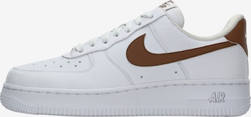 Nike Sportswear Matalavartiset tennarit 'Air Force 1 '07 Better' värissä valkoinen: etupuoli