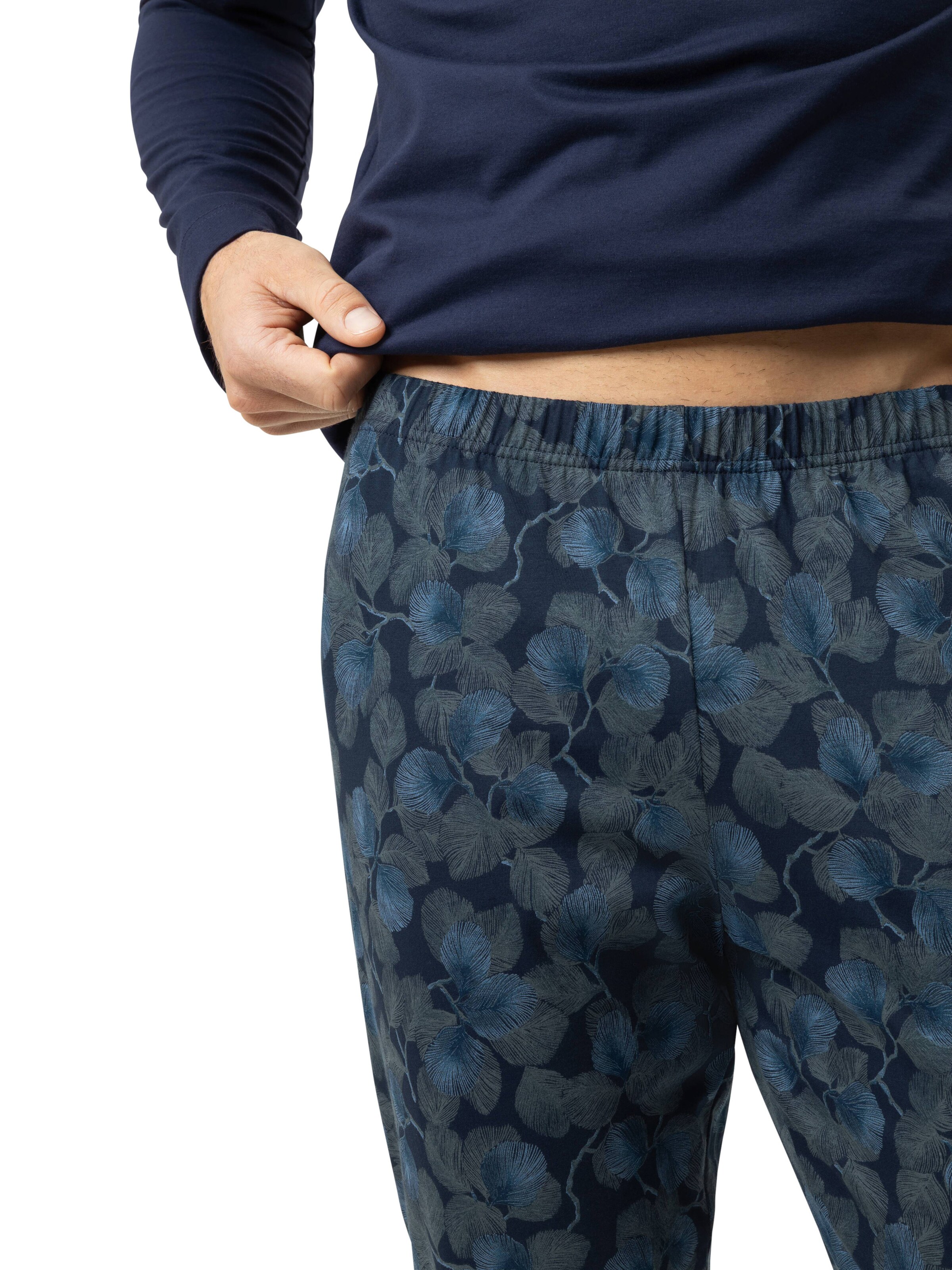 Mey Pyjama 'Dark Leaves' in Blau