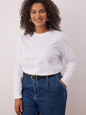 Trendyol Curve Μπλουζάκι σε μαύρο