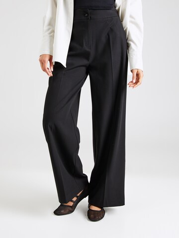 Karo Kauer Wide Leg Hose in Schwarz: Vorderseite