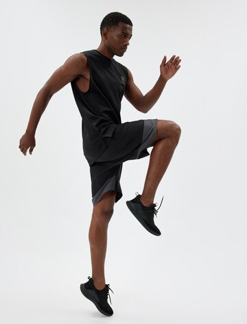 Koton Regular Broek in Zwart