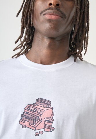 Cleptomanicx Shirt in White