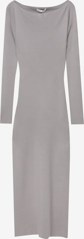 Pull&Bear Knitted dress in Grey: front