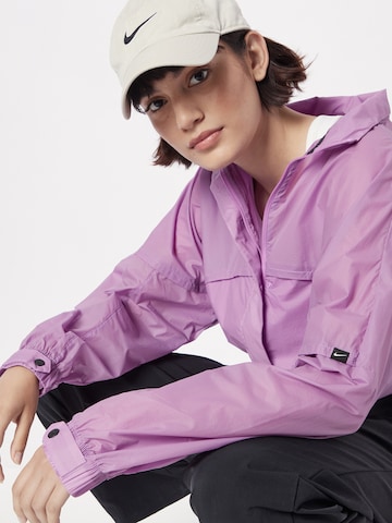 NIKE Sportjacke in Pink