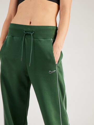 Nike Sportswear Szeroka nogawka Spodnie 'FLC PHX' w kolorze zielony