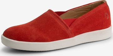 Travelin Classic Flats 'Tours' in Red: front