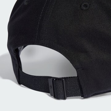 ADIDAS ORIGINALS Cap in Black