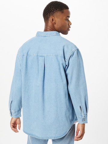 LEVI'S ® Comfort Fit Shirt 'Levi's® Men's Silver Tab™ Oversized 1 Pocket Shirt' in Blau