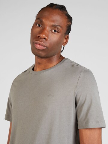 T-Shirt s.Oliver en gris