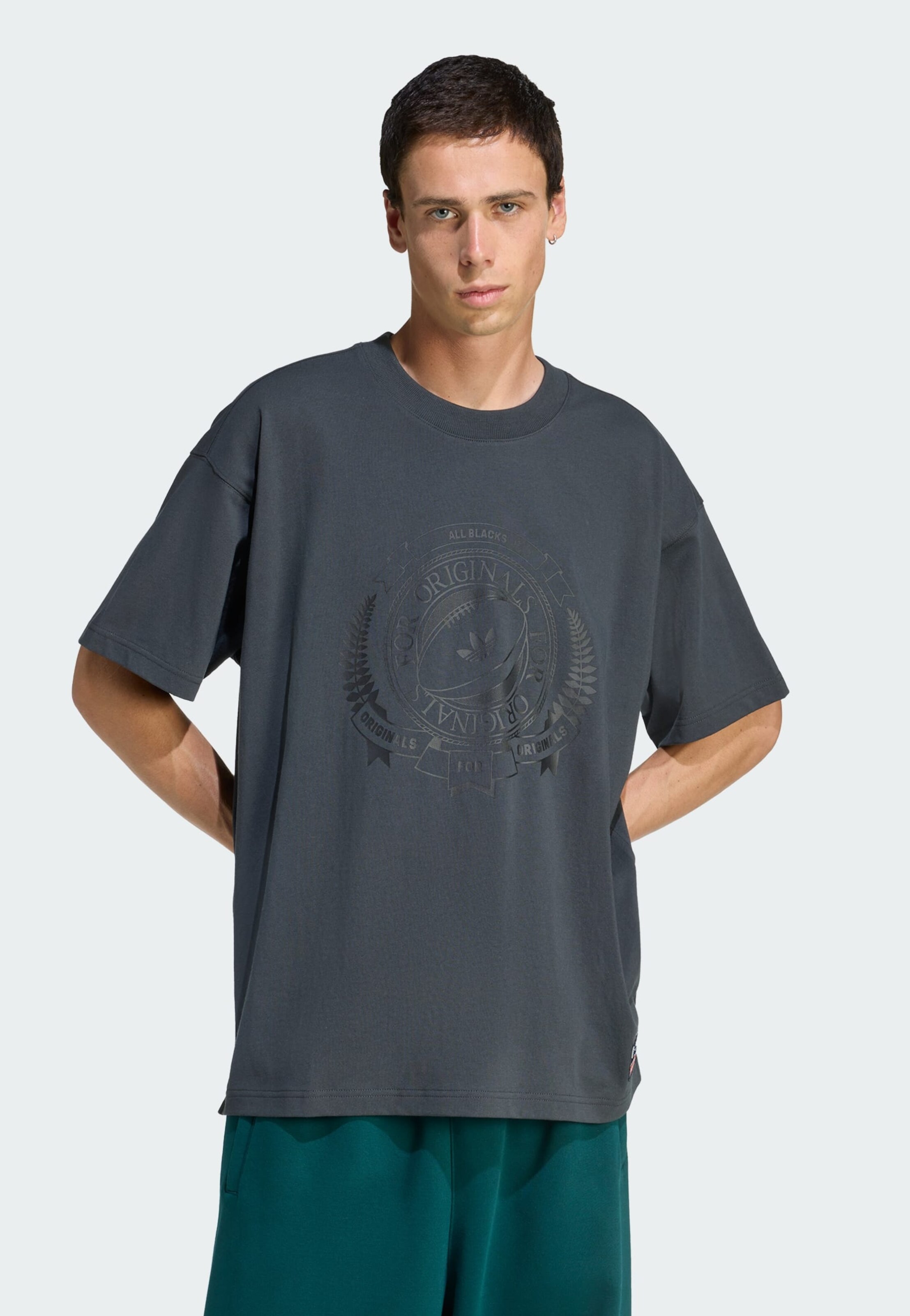 ADIDAS ORIGINALS Tricou 'Adidas Originals & All Blacks' pe Gri