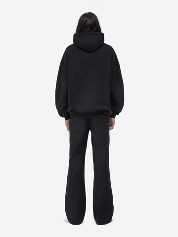 ENRAGE - Sudadera 'MASSIVE HOODIE' en negro