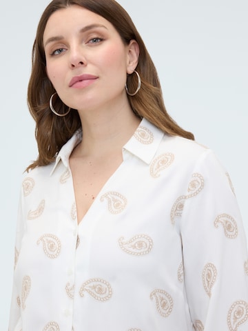 Fiorella Rubino - Camiseta en blanco