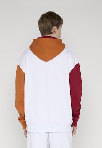 Sweat-shirt ROCAWEAR en blanc