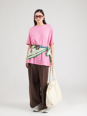 ONLY - Camiseta 'ONLMAY' en rosa