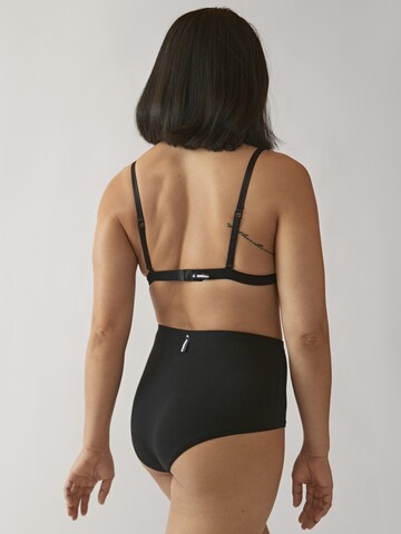 Triangle Soutien-gorge ARMEDANGELS en noir