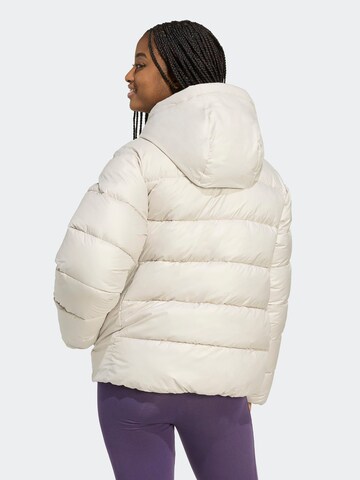 Veste de sport 'ESS' ADIDAS SPORTSWEAR en blanc : derrière