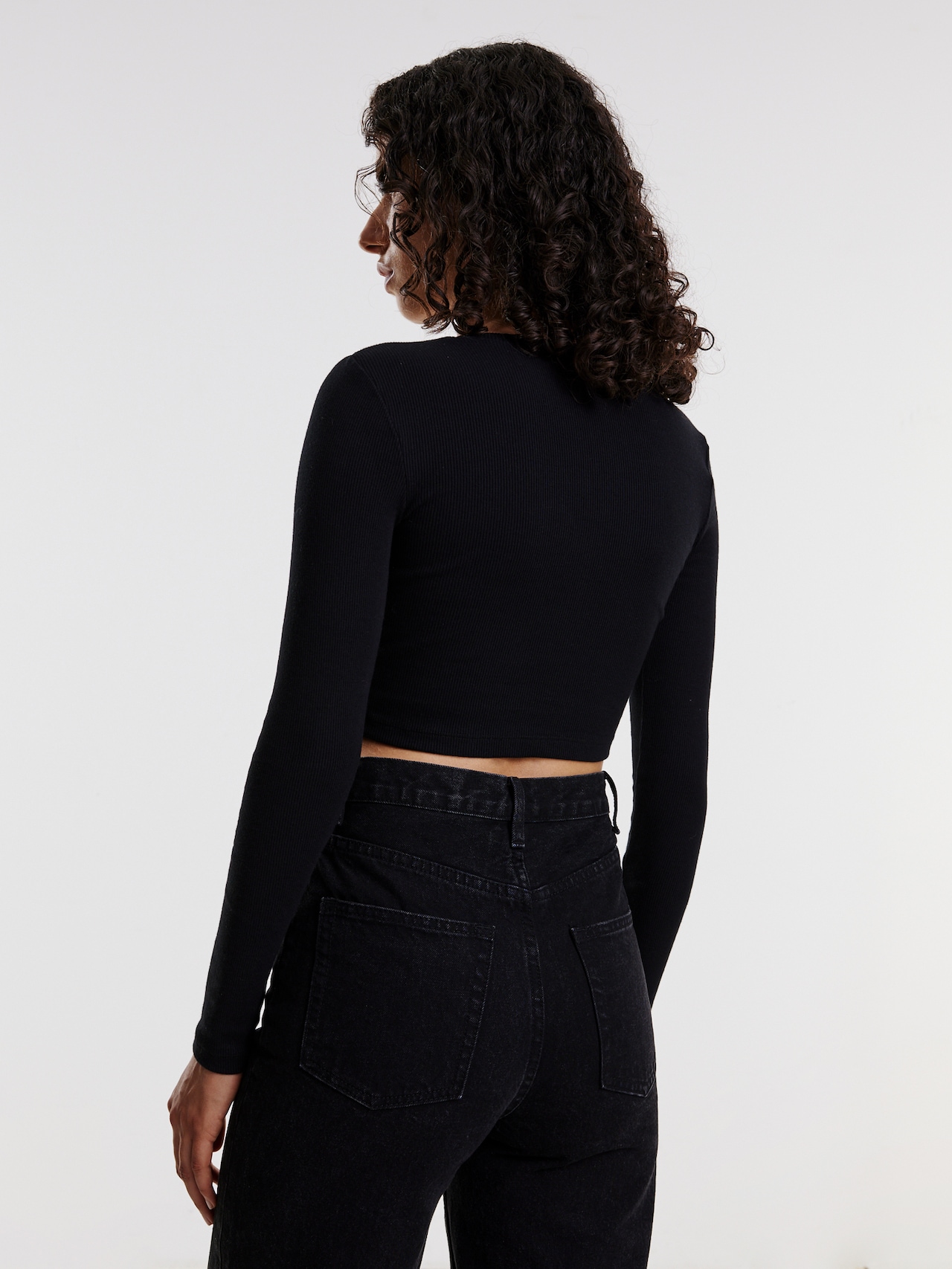 EDITED Camiseta 'Oxana' negro