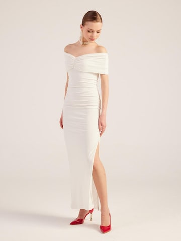 HOLLY LOLLY Evening dress in White