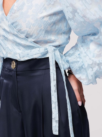 Ombre Blouse in Blauw