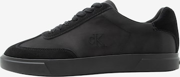 Baskets basses 'PRO' Calvin Klein en noir : devant