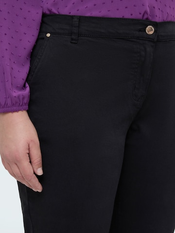 Fiorella Rubino Regular Trousers in Black