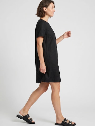 VENEZIA Mules in Black: front