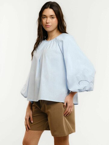 Liberte Essentiel Top ' RIKKE ' in Blue: front