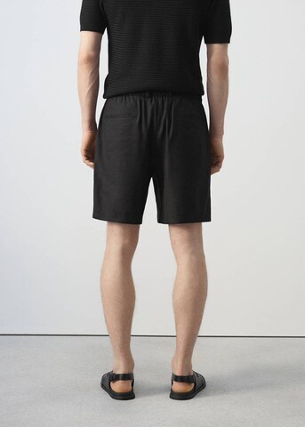 MANGO MAN Regular Shorts 'Vitos' in Schwarz