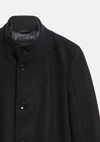 s.Oliver Between-seasons coat in Black