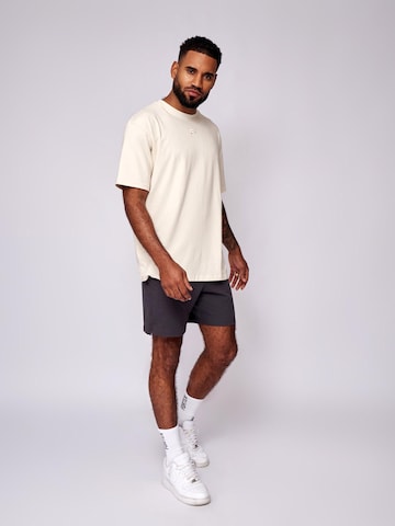 Maglietta 'Essential Oversized T-shirt' di Fortex Fitness in bianco