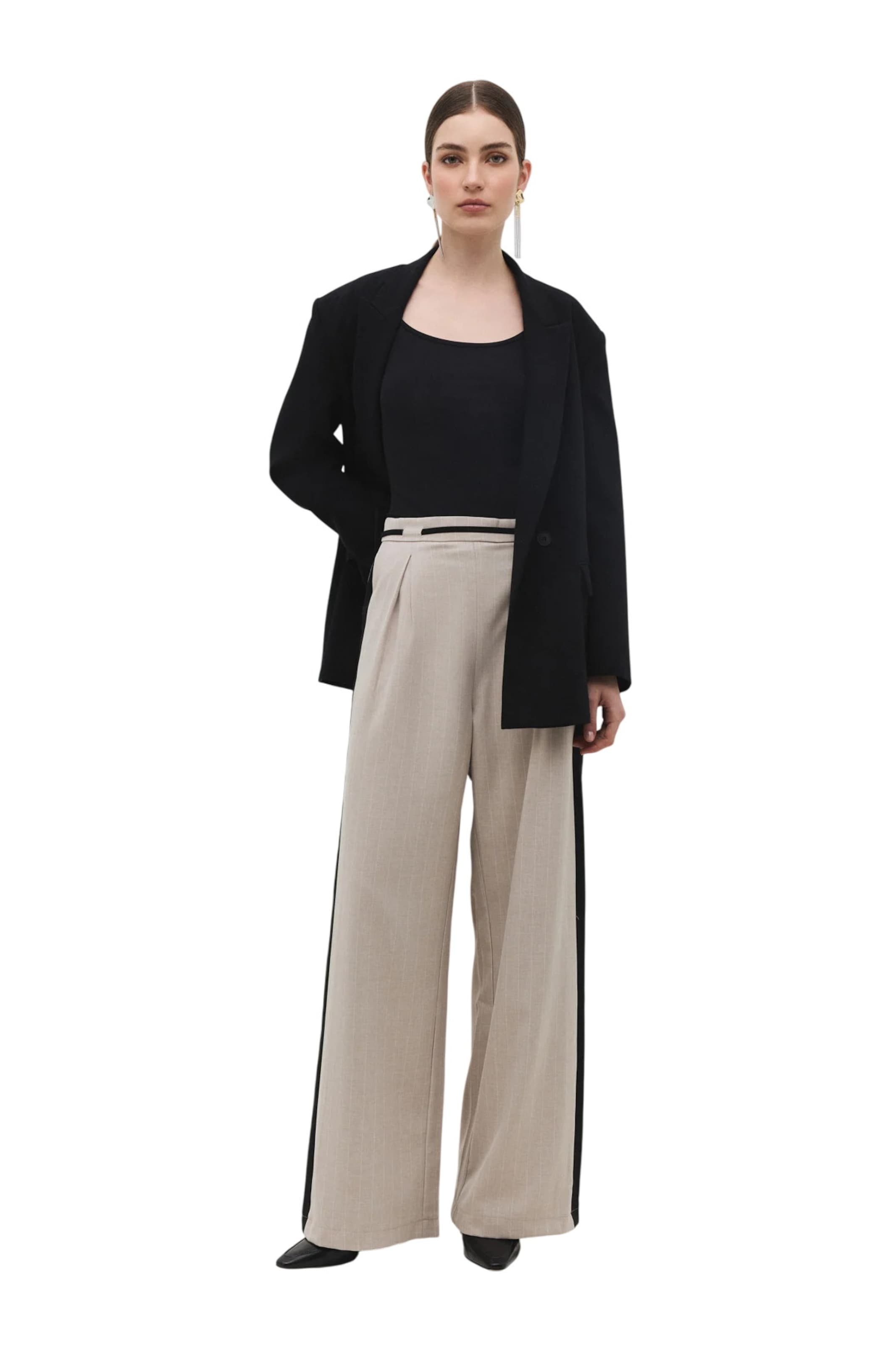 No Matter What Wide Leg Hose in Beige: Vorderseite