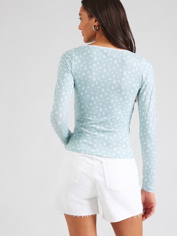 T-shirt 'Wanda' ABOUT YOU en vert