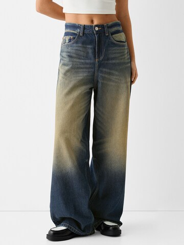 Bershka Wide leg Jeans in Blauw: voorkant