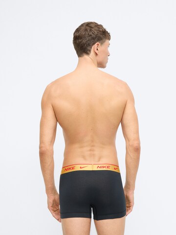 NIKE Underwear Sportunterhose in Schwarz