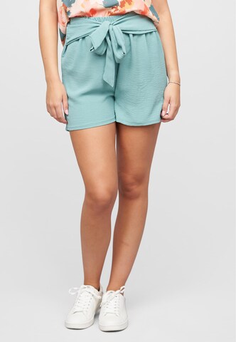 regular Pantaloni di Cloud5ive in verde: frontale