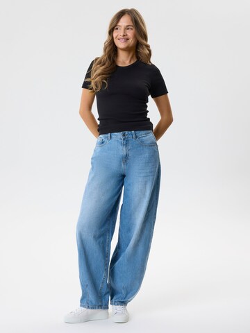 TWO SOON Shirts i sort